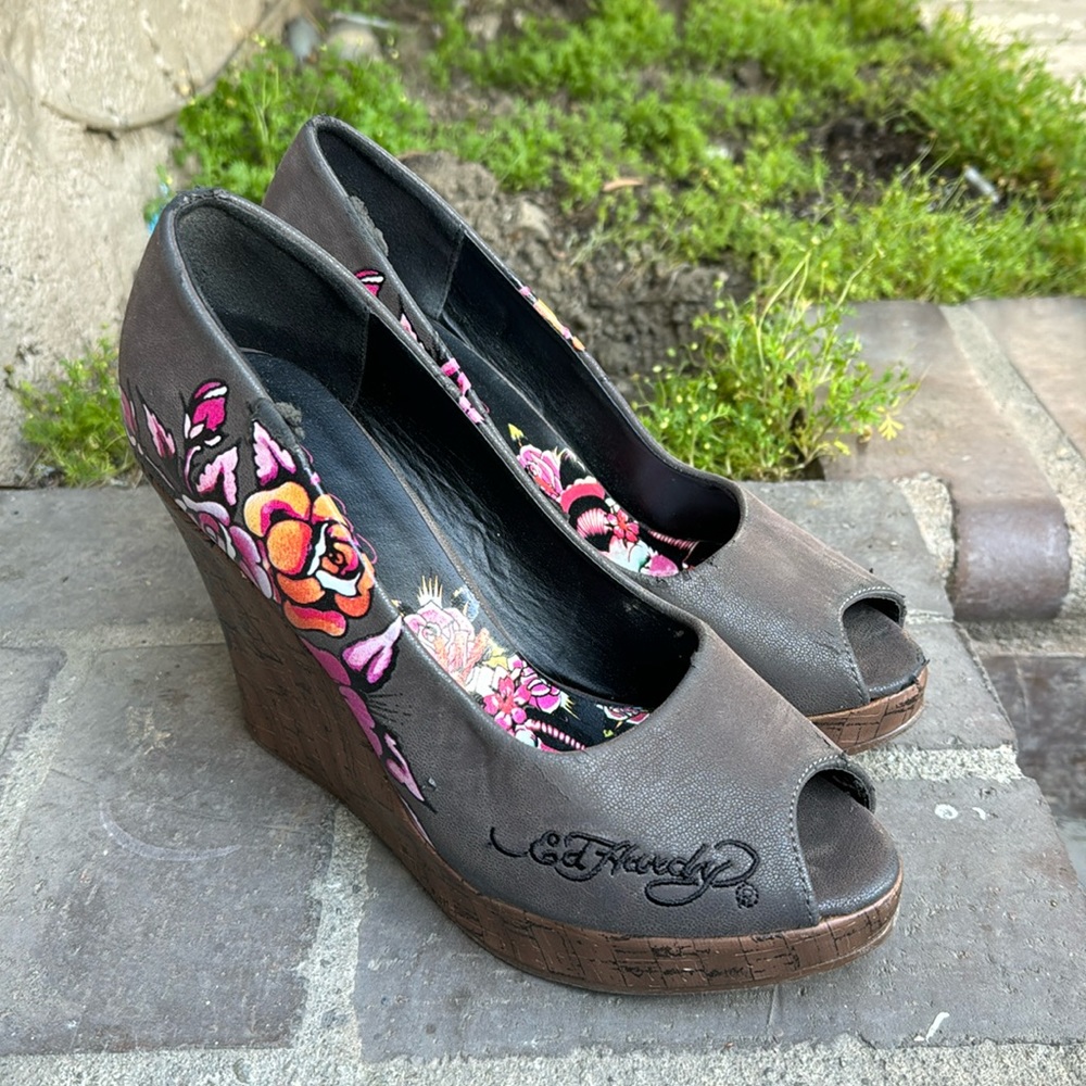 EdHardy size 8